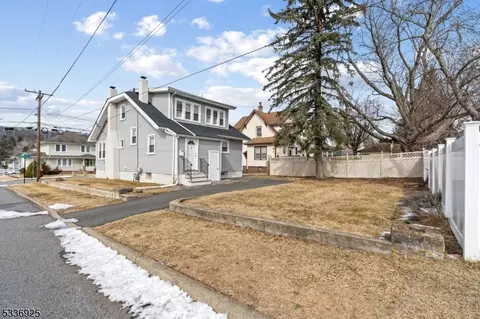 9 Christopher St, Dover, NJ 07801 photo 22