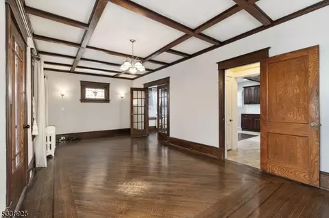 9 Christopher St, Dover, NJ 07801 photo 6