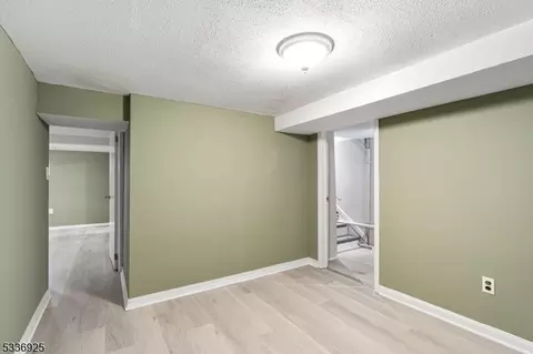 9 Christopher St, Dover, NJ 07801 photo 30