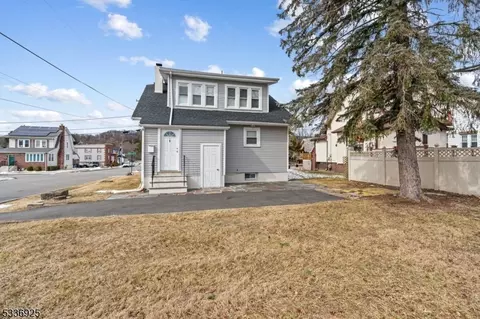 9 Christopher St, Dover, NJ 07801 photo 24