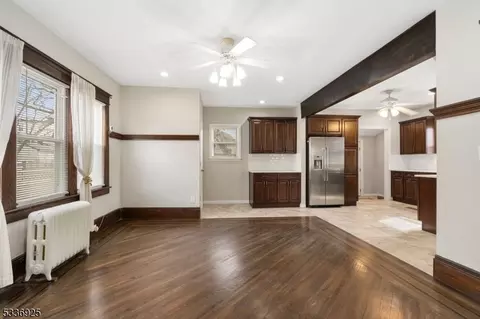 9 Christopher St, Dover, NJ 07801 photo 10