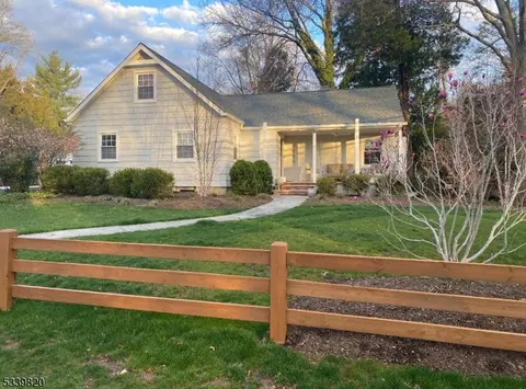 1400 Orchard Rd, Mountainside, NJ 07092