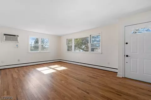 1670 Springtown Rd, Alpha, NJ 08865 photo 3