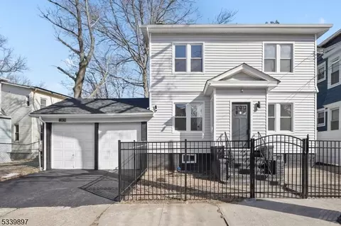 47 Hopkins Pl, Irvington, NJ 07111