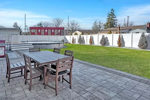 115 Howard Ave, Middlesex, NJ 08846 photo 30