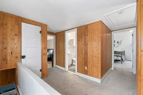 315 Sharp St, Hackettstown, NJ 07840 photo 20