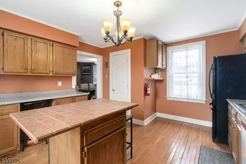 315 Sharp St, Hackettstown, NJ 07840 photo 9