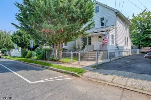 34 Donald St, Clifton, NJ 07011