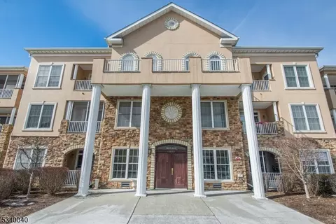 310 Cleveland Ln #310, Rockaway, NJ 07866
