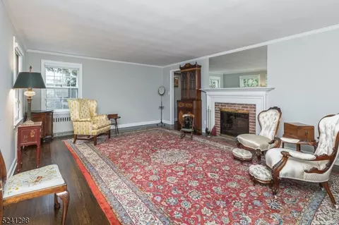 657 Hillside Ave, Mountainside, NJ 07092 photo 5