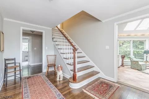 657 Hillside Ave, Mountainside, NJ 07092 photo 3