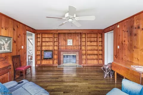 657 Hillside Ave, Mountainside, NJ 07092 photo 10