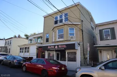 195 Preakness Ave, Paterson, NJ 07502