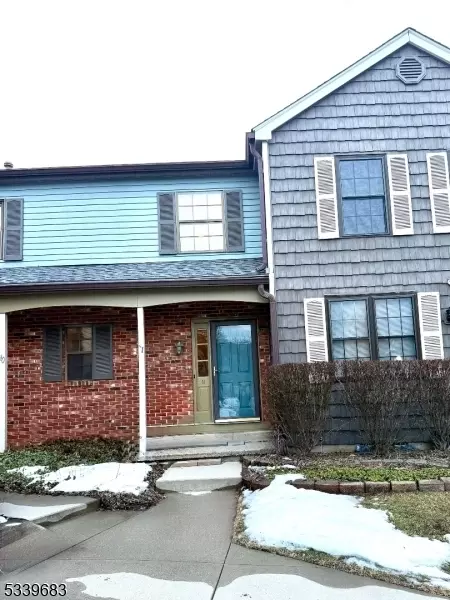 11 Great Horned Owl Ct, Hackettstown, NJ 07840