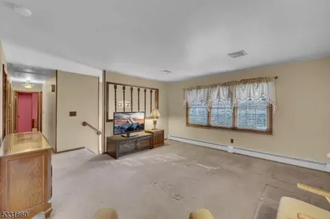 31 Beech St, Stanhope, NJ 07874 photo 8