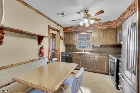 31 Beech St, Stanhope, NJ 07874 photo 12