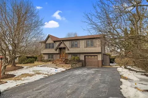 31 Beech St, Stanhope, NJ 07874 photo 2