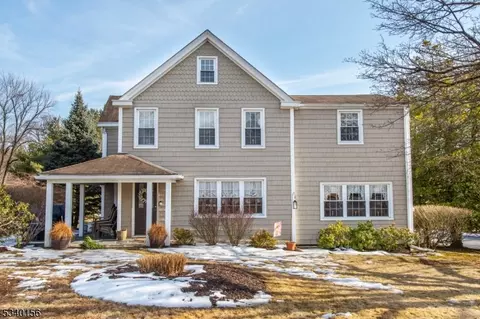 490 Mountain Ave, Caldwell, NJ 07006