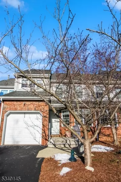 2504 Decatur Ct, Hackettstown, NJ 07840