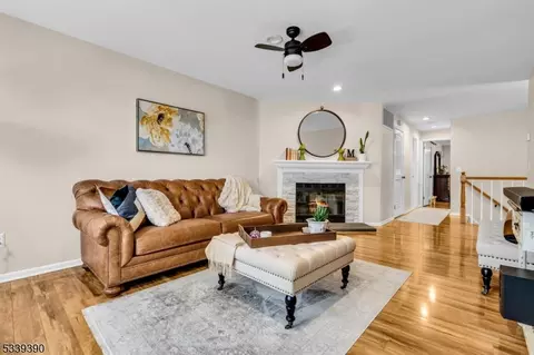 119 Terrace Dr, Chatham Twp, NJ 07928