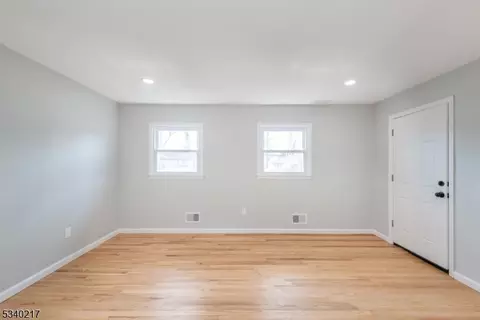 641-643 E 6th St, Plainfield, NJ 07060 photo 17