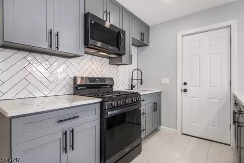 641-643 E 6th St, Plainfield, NJ 07060 photo 6