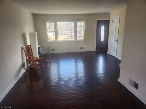 36 Cedar Ct, Plainfield, NJ 07060 photo 8