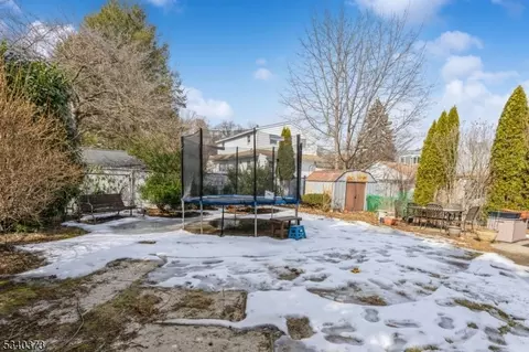 8 Phelan Ct, Wanaque Boro, NJ 07420 photo 29