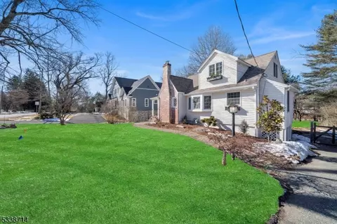 60 Meyersville Rd, Chatham Twp, NJ 07928