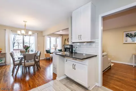9 Hansen Pl #9, Wayne, NJ 07470 photo 13
