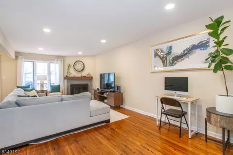 9 Hansen Pl #9, Wayne, NJ 07470 photo 8