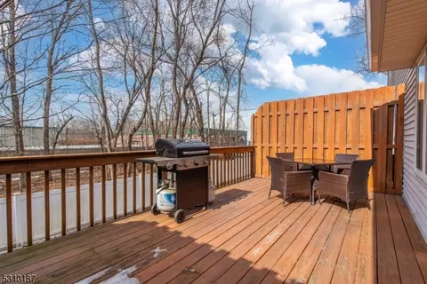 9 Hansen Pl #9, Wayne, NJ 07470 photo 22