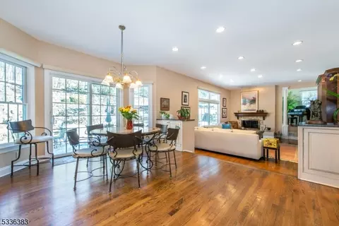 43 Horizon Dr, Wayne, NJ 07470 photo 12