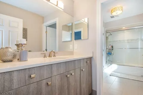 43 Horizon Dr, Wayne, NJ 07470 photo 29