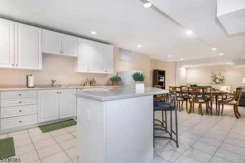 43 Horizon Dr, Wayne, NJ 07470 photo 36