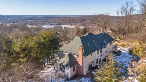43 Horizon Dr, Wayne, NJ 07470 photo 48
