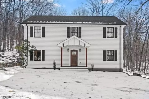 179 Glenside Trl, Sparta, NJ 07871