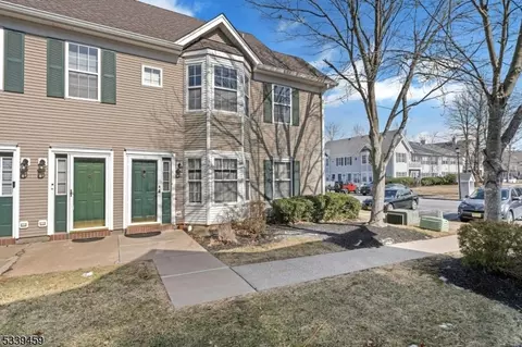 69 Williamson Ct, Bridgewater, NJ 08807