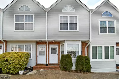 111 Liberty Ct, Hillside, NJ 07205