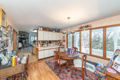 16 Peterson Rd, Wayne, NJ 07470 photo 12
