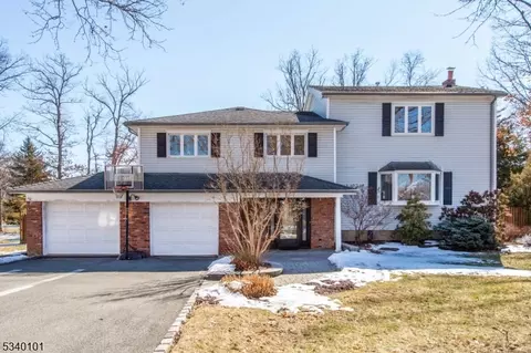 66 Branford Rd, Hanover, NJ 07981