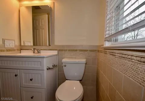 366 Mountain Ave, Springfield, NJ 07081 photo 22