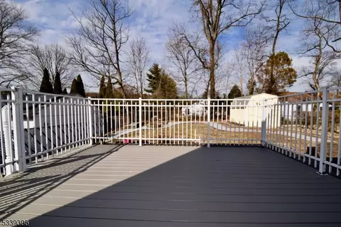 366 Mountain Ave, Springfield, NJ 07081 photo 5