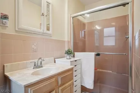 99 Hamilton Ave, Berkeley Heights, NJ 07922 photo 22