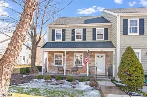 19 Wexford Dr, Mendham, NJ 07945