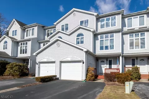 10 St Charles Ave #10, West Milford Twp, NJ 07421