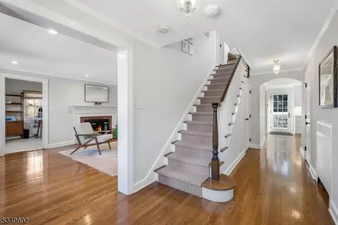 1 Lorraine Rd, Summit, NJ 07901 photo 5