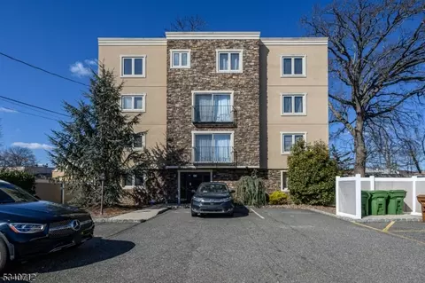 307 Elizabeth Ave #2, Linden, NJ 07036