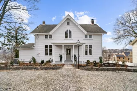 94 Washington St, Phillipsburg, NJ 08865