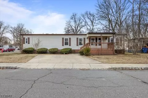 26 Poe Rd, North Brunswick Twp, NJ 08902